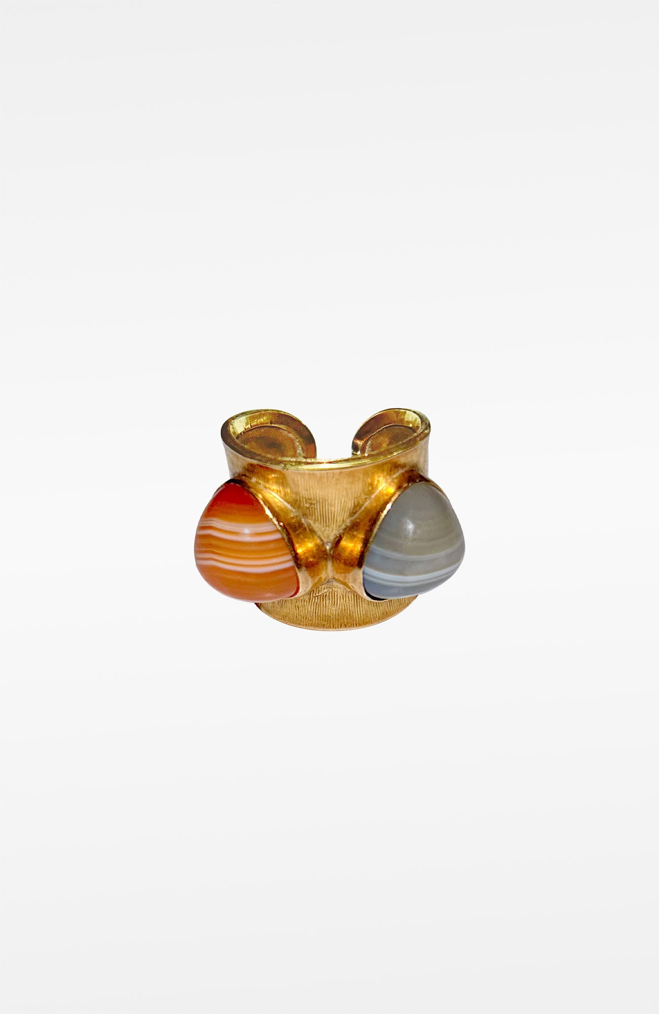 18k Yellow Gold Cabochon Agate Ring - Containing Two Cabochon Agates