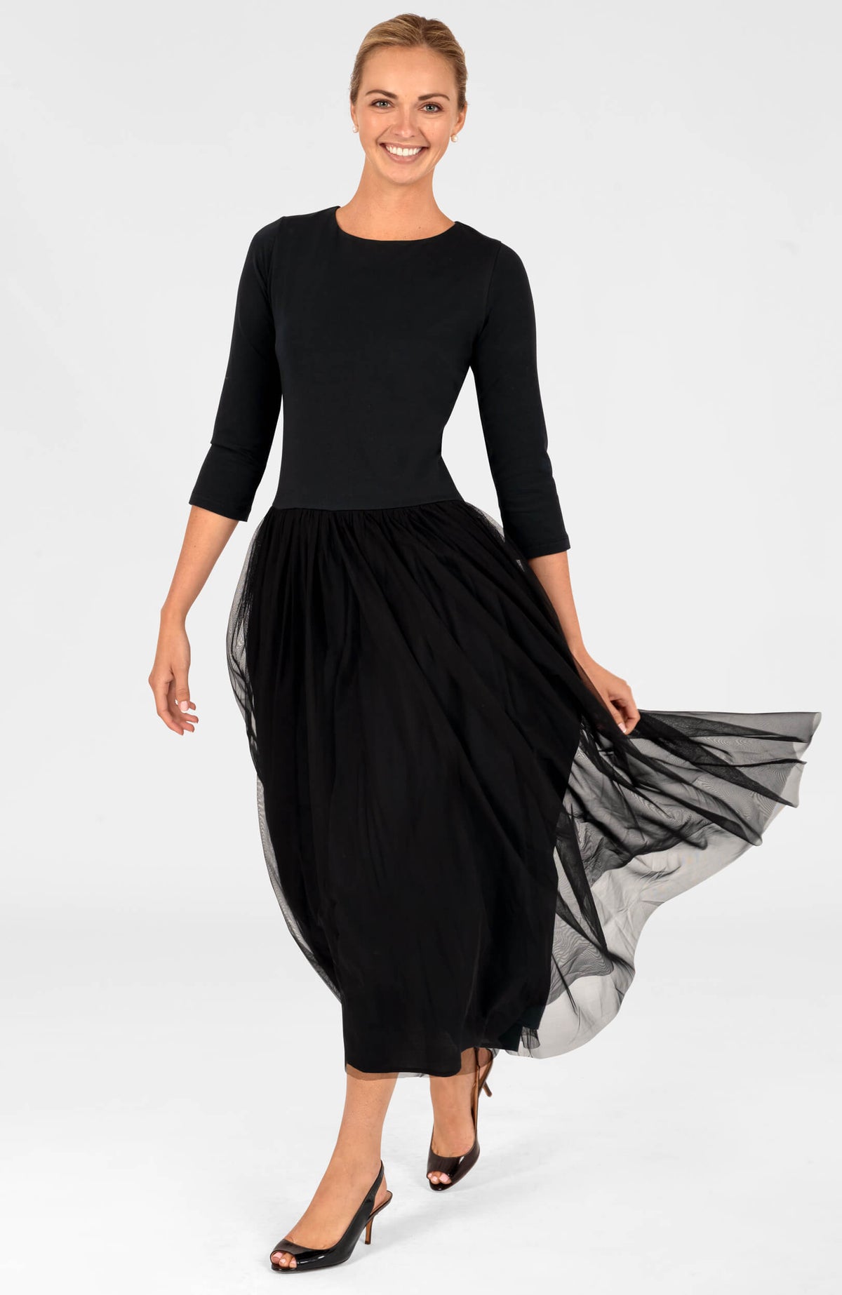 TuTu Tulle 3/4 Sleeve - Long Dress