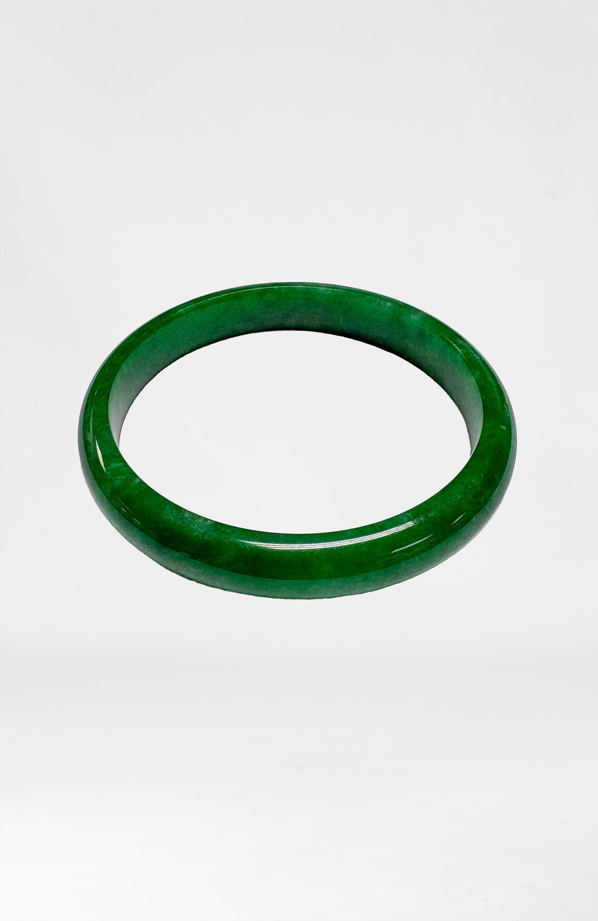Solid Round Jade Bracelet