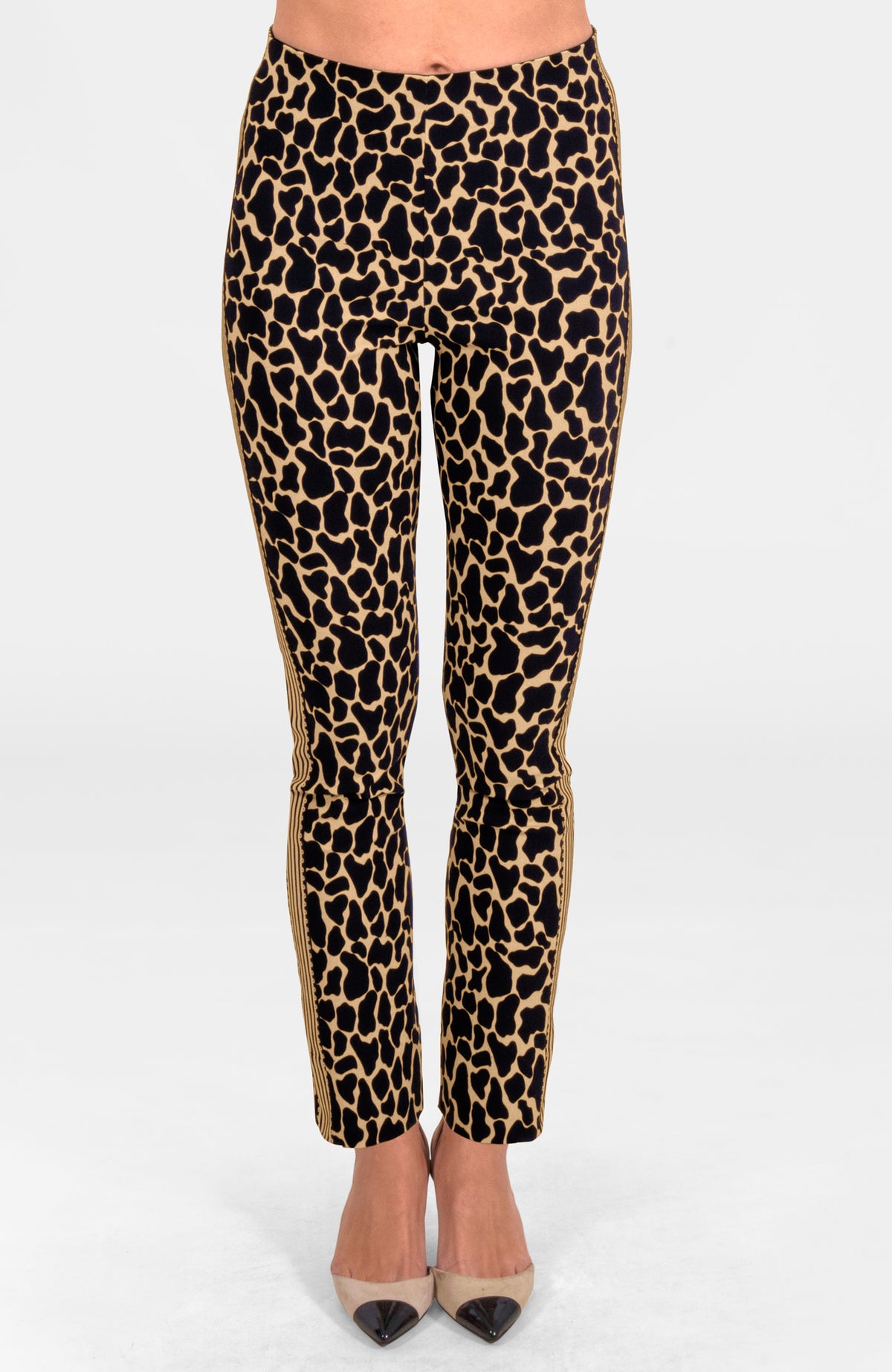 Gripeless Pull On Pants - Animal Instincts- Giraffe Khaki Giraffe Khaki