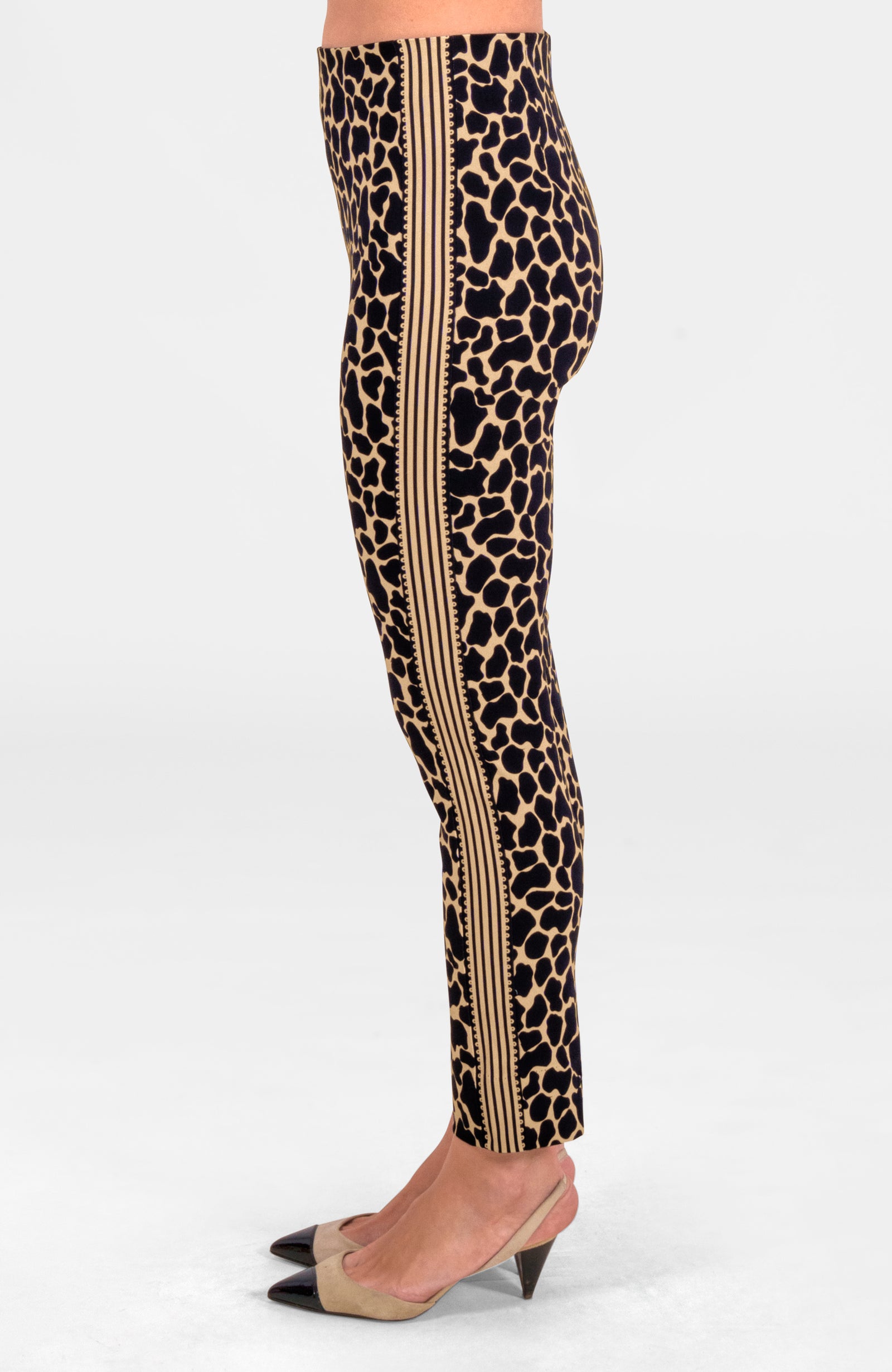 Gripeless Pull On Pants Giraffe Khaki - Animal Instincts Giraffe Khaki