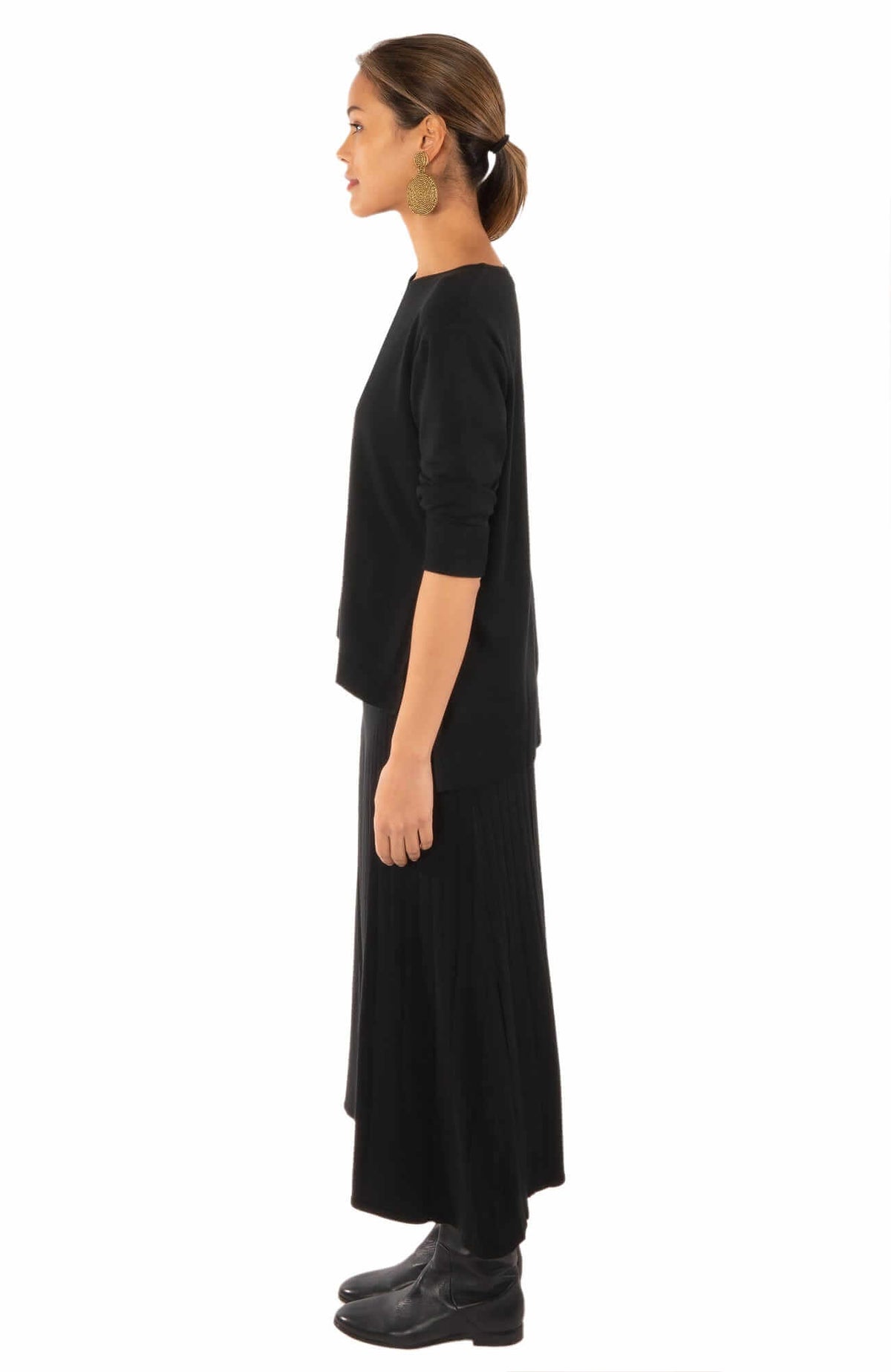 Sneek A Peek Knit Skirt - Final Sale Black