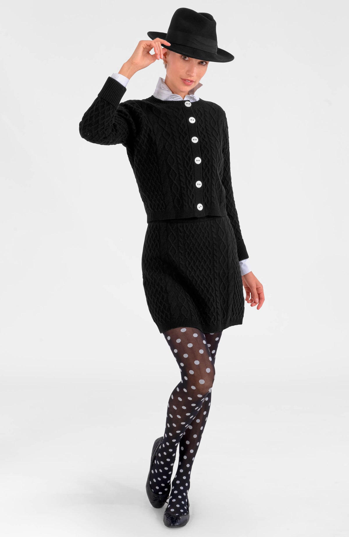 Irish Knit Skirt Black