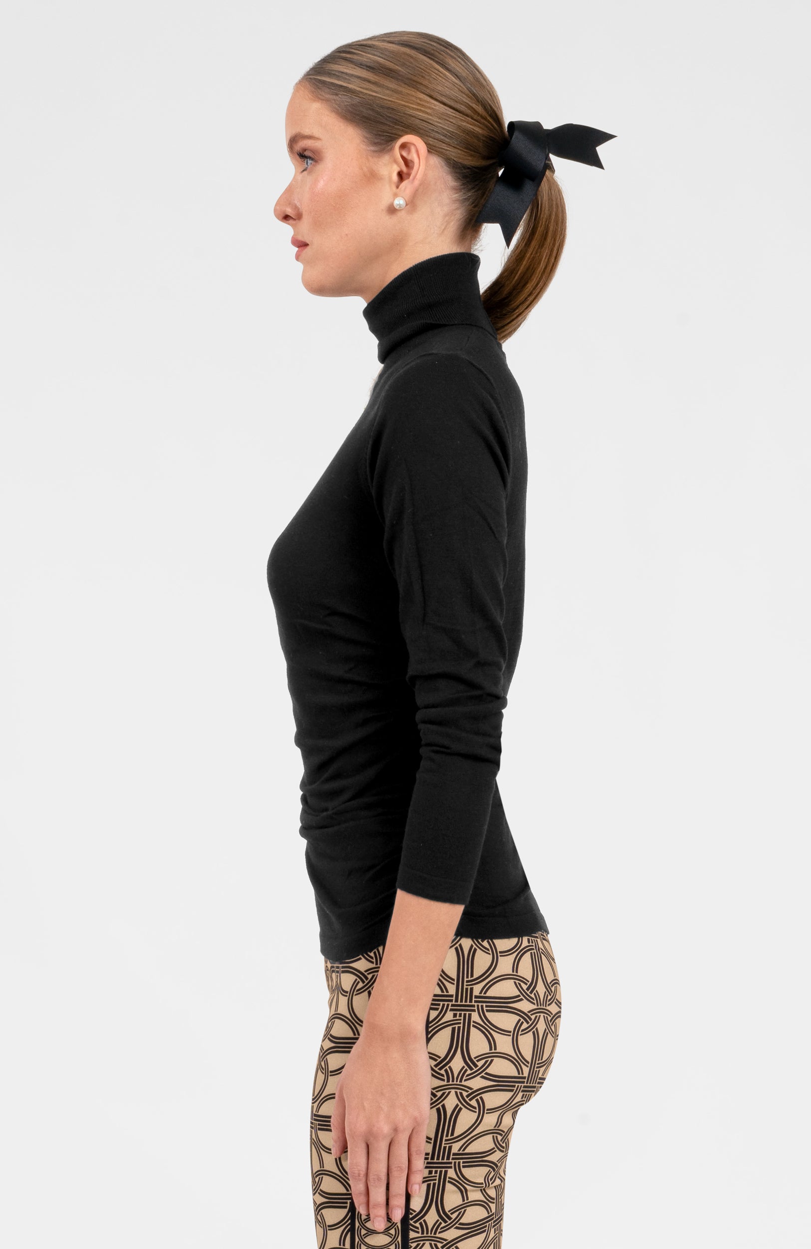 I'm Too Sexy Sweater Black