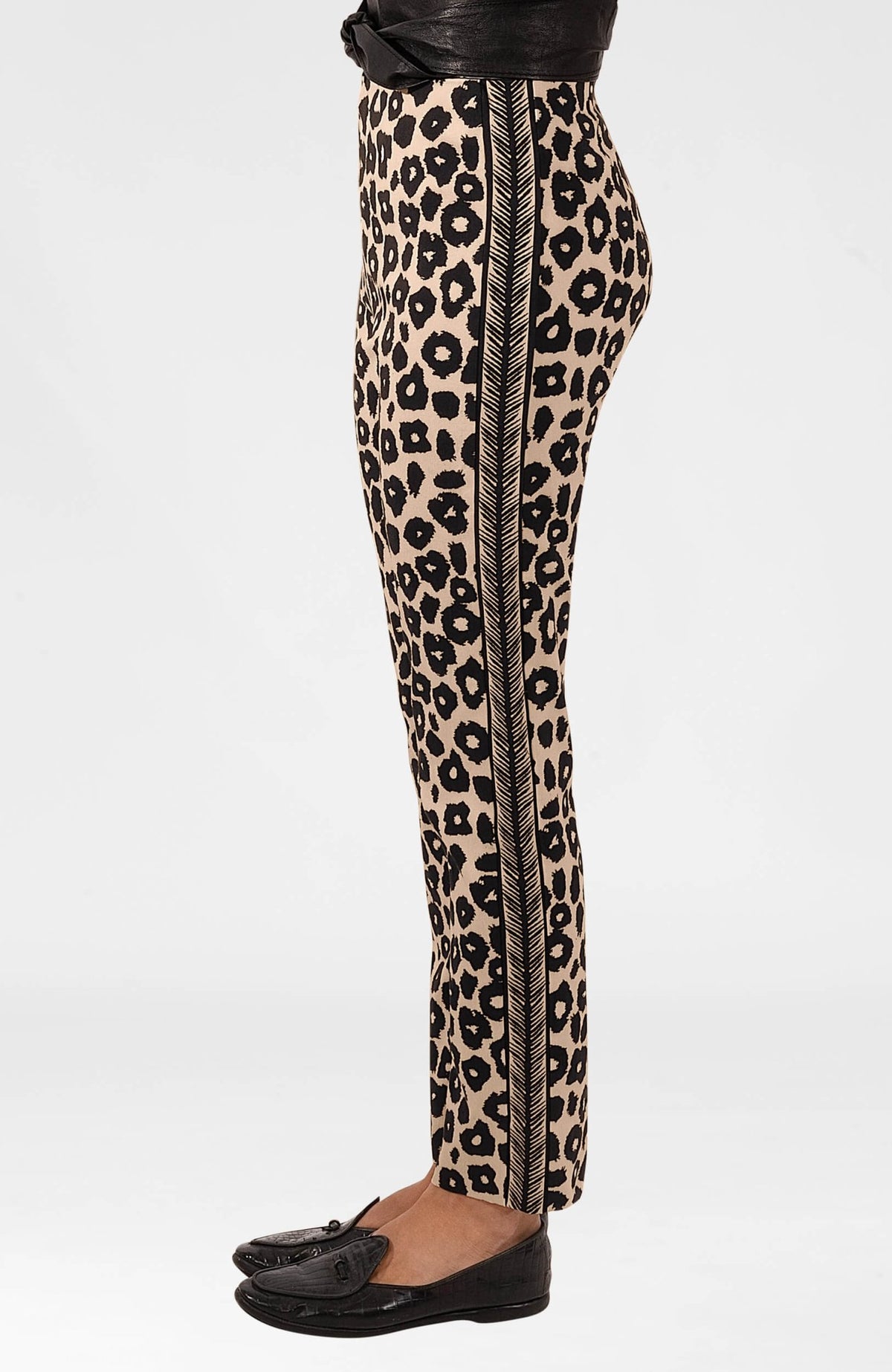 Gripeless Pull On Pants - Me Jane Champagne