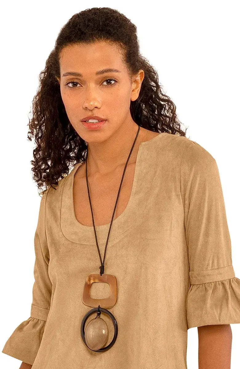 The Globe Necklace Natural ONE SIZE