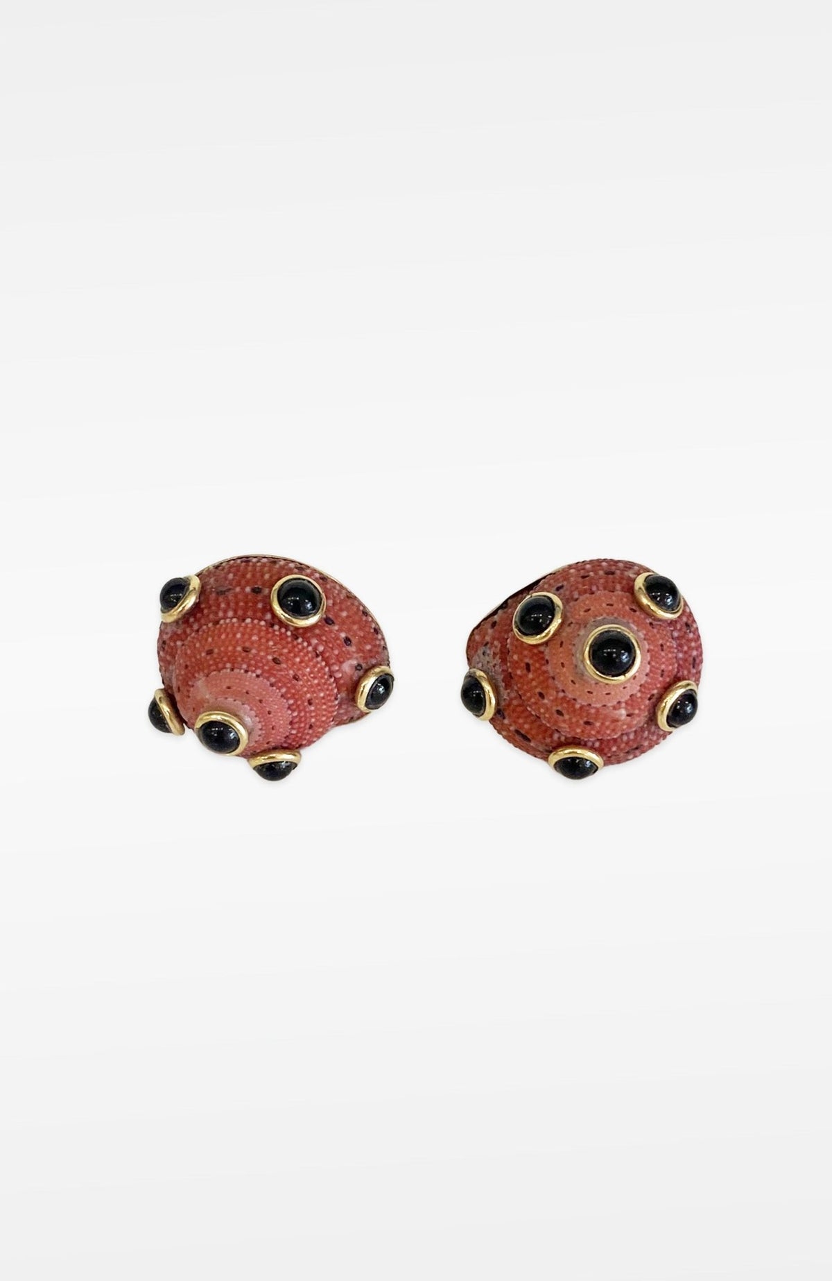 MAZ Vintage 14K Gold Ornate Pink Shell Tourmaline Earring