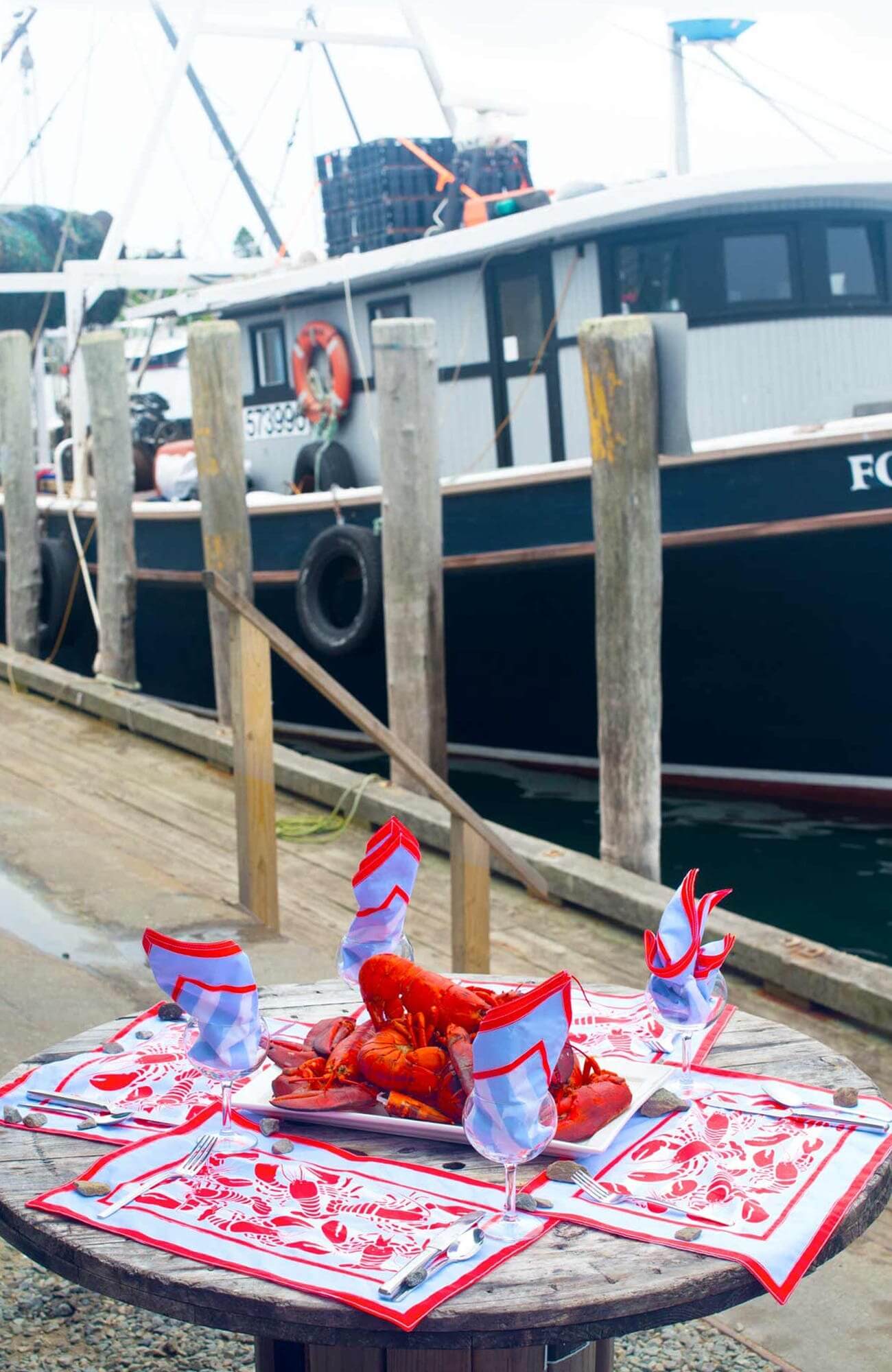 Place Setting - Lobster Lounge