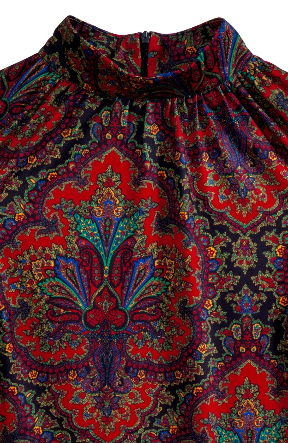 Scorching Hot Top - Passion Paisley Black