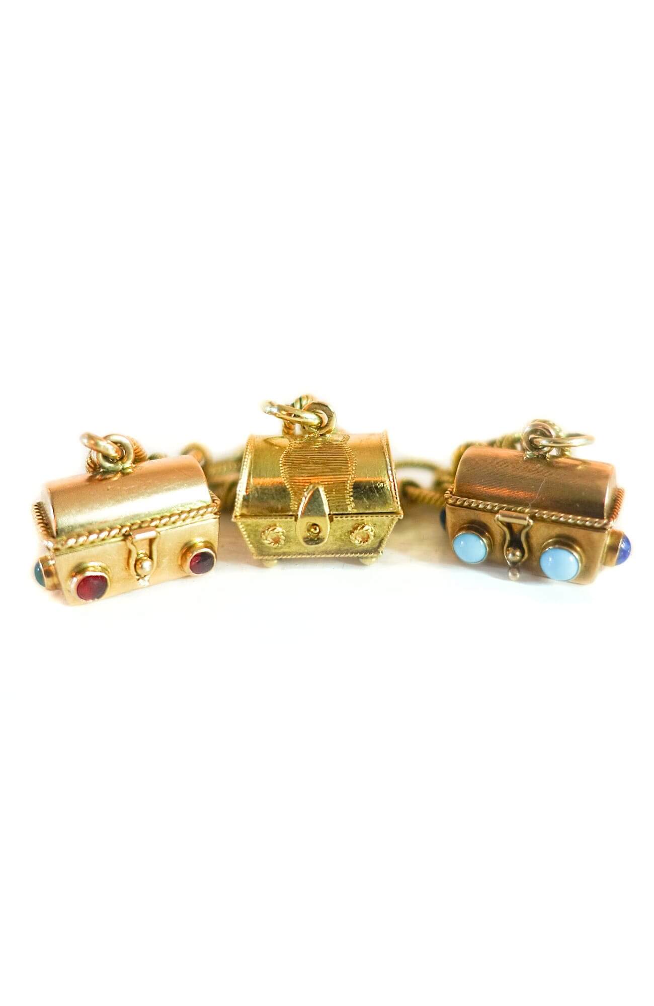 18k Gold Treasure Chest Charm Bracelet